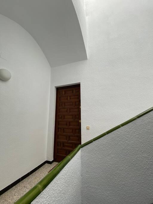 Lindo Apartamento Con Vistas Al Puerto Mistral Empuriabrava Eksteriør bilde